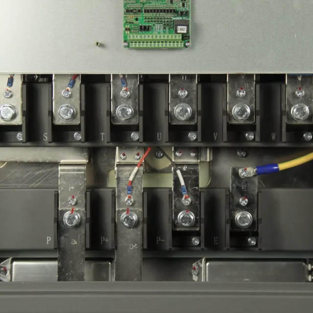 Частотный преобразователь ESQ-760-4T3150G/3550P 315/355кВт, 380В — изображение 4