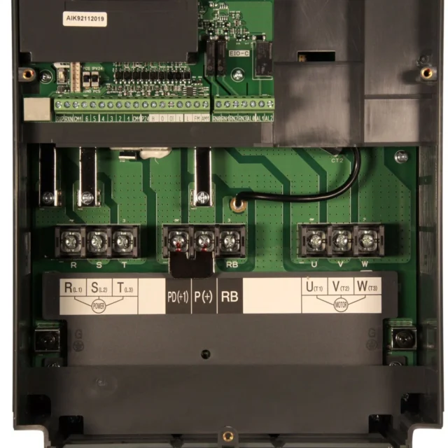 Частотный преобразователь N700E-900HF/1100HFP 90/110кВт 380-480В — изображение 5